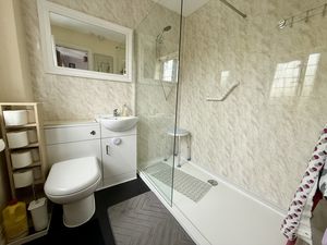 Photo 8- click for photo gallery
